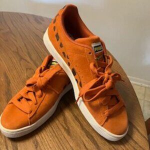 NEW PUMA "Cheetos" Suede Shoes  Size 10
